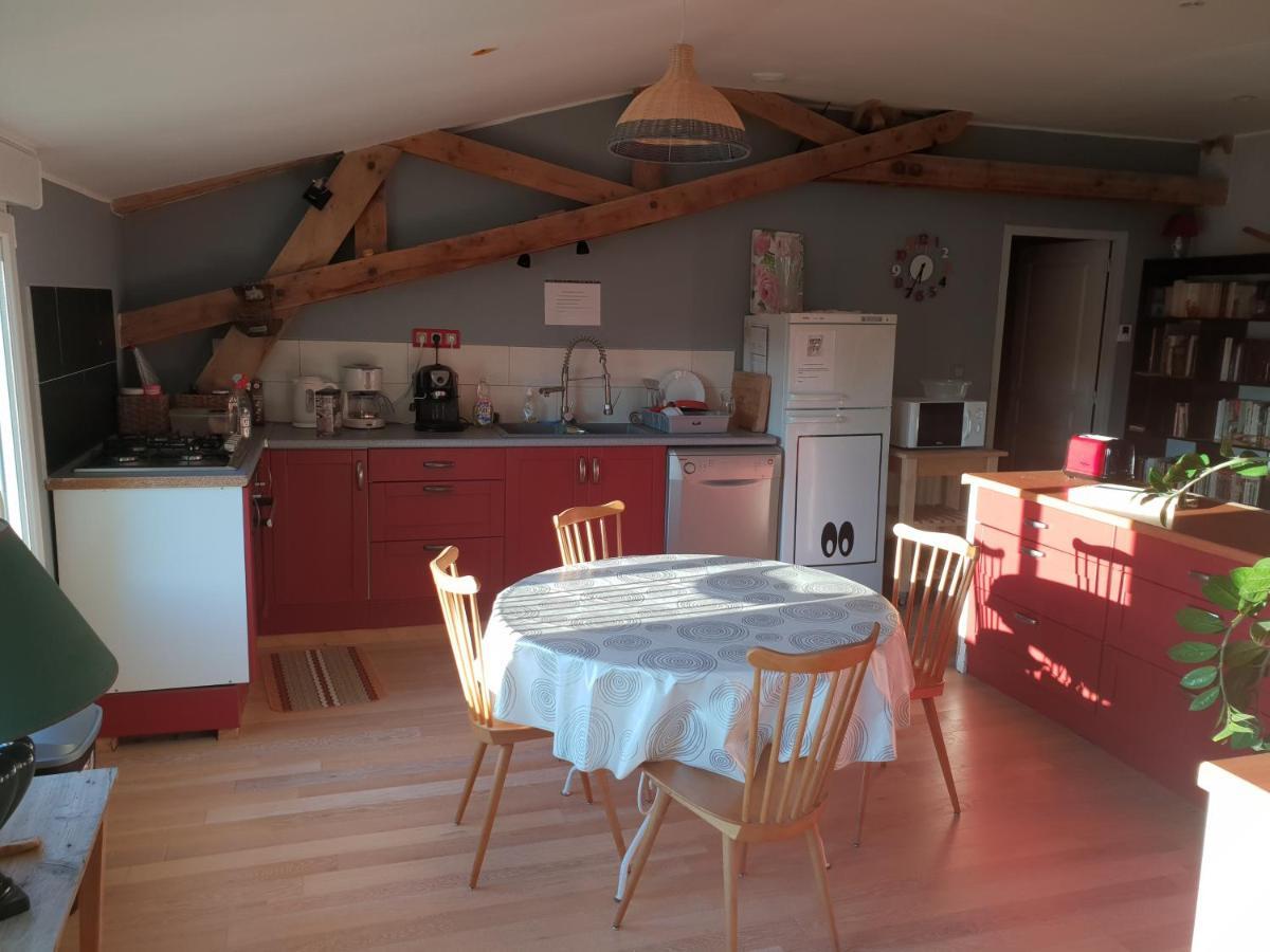 Chambre D'Hote De L'Elevage Du Lattay Les Hauts-d'Anjou Bagian luar foto