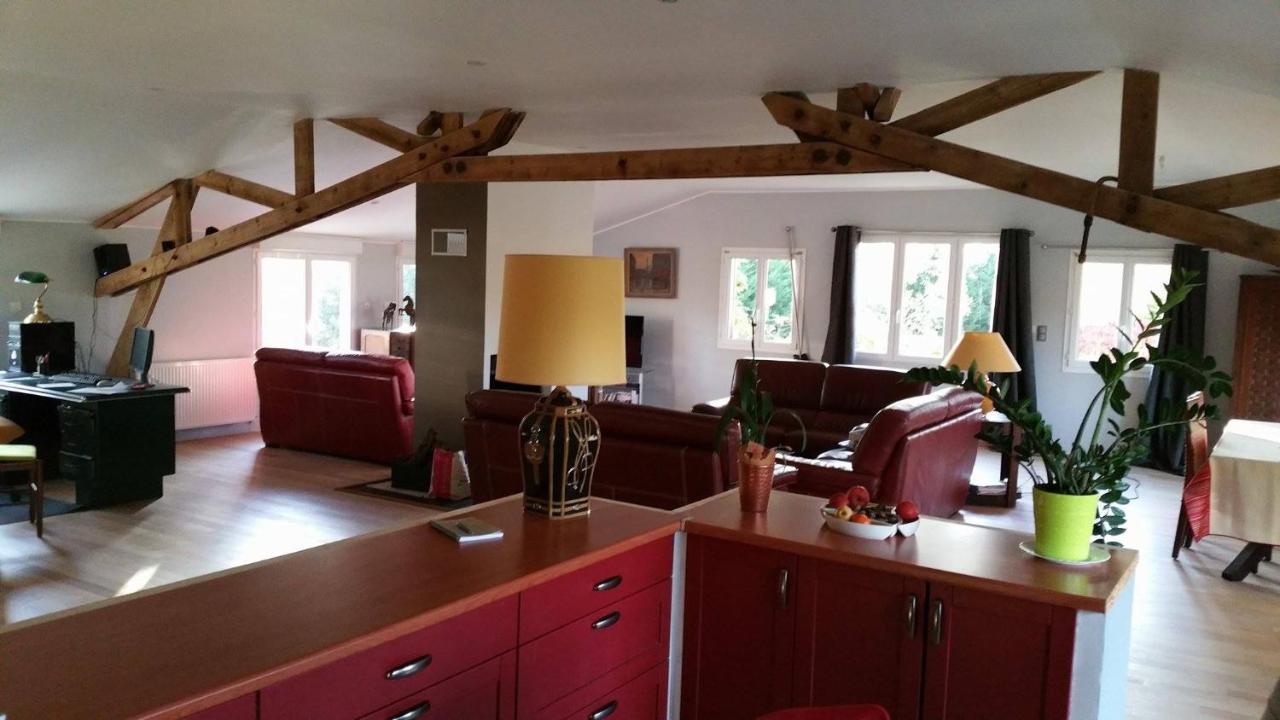 Chambre D'Hote De L'Elevage Du Lattay Les Hauts-d'Anjou Bagian luar foto
